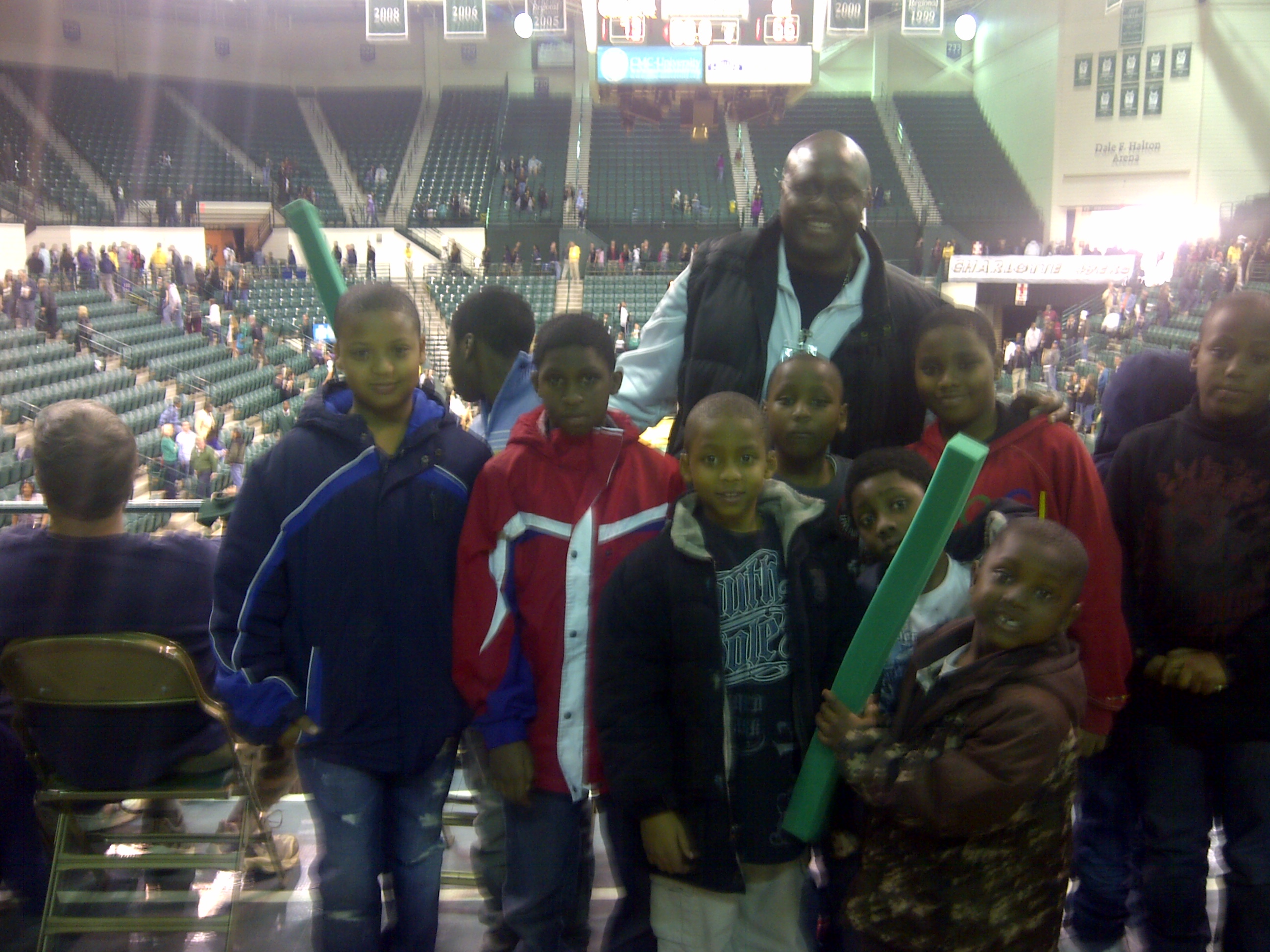 UNCC_basketball_game.jpg